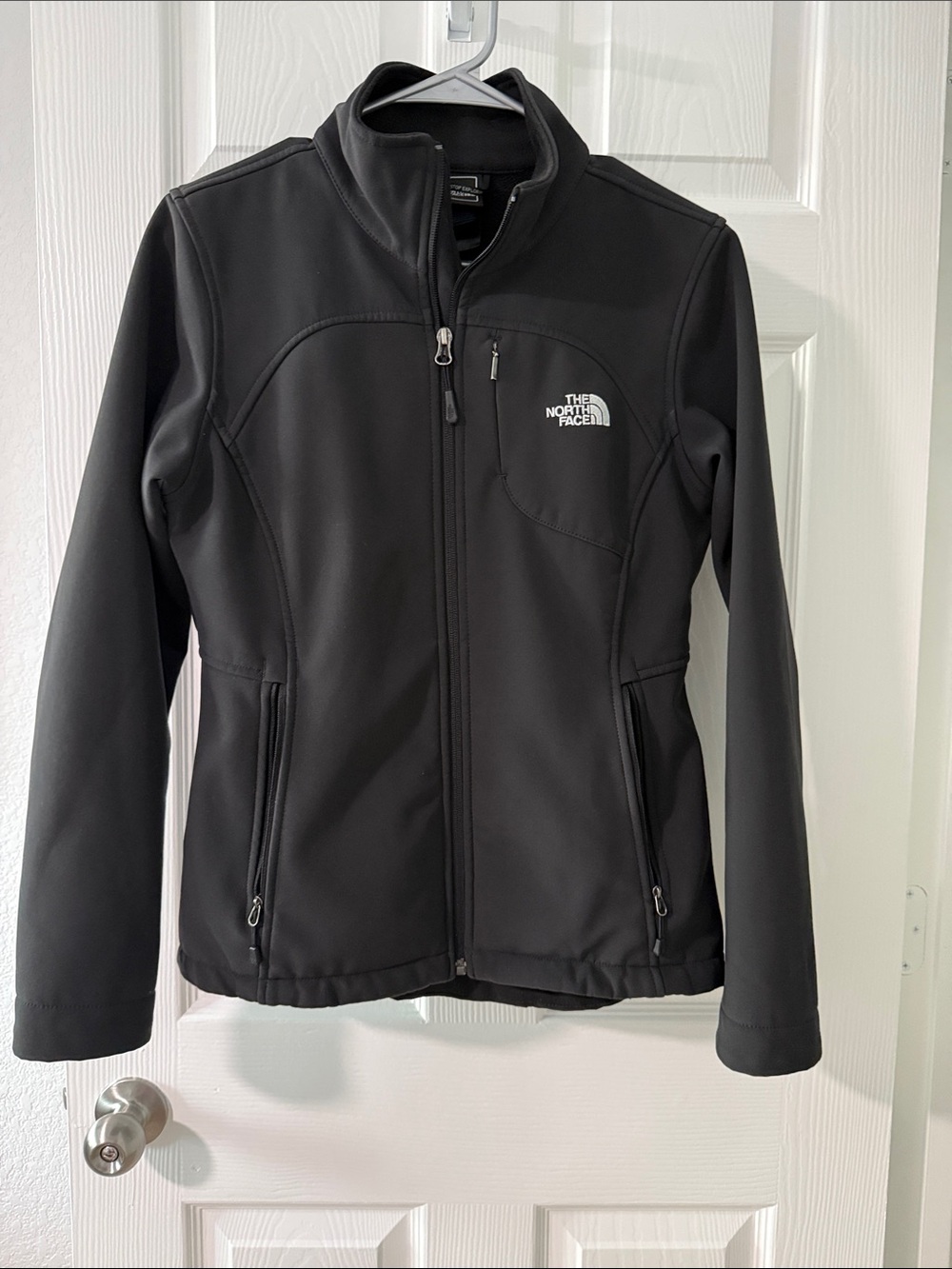 The North Face Women's Black Softshell Utility Jacket